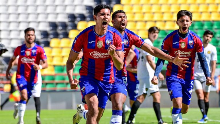 Atlante hace la épica y elimina a Dorados