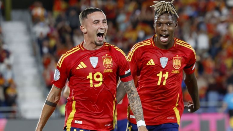 España consolida liderato en Nations League 