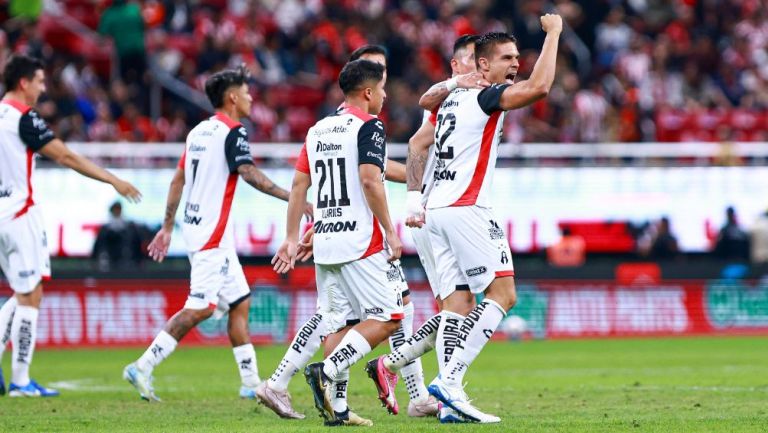 Atlas eliminó a Chivas y mantiene esperanzas de liguilla