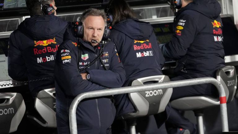 Christian Horner 'amenaza' con definir a sus pilotos hasta el GP de Australia del 2025