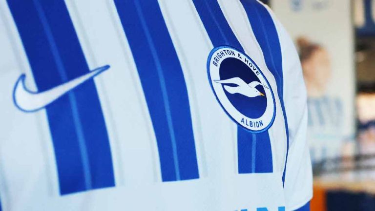 Brighton lanza ultimátum contra club croata por 'copiar su escudo'